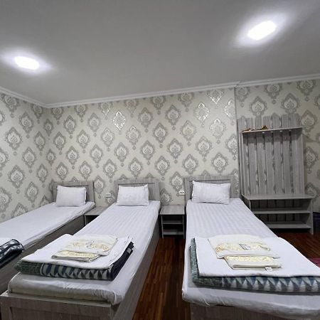 Aziz Hotel Samarkand Bagian luar foto