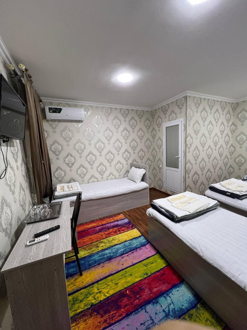 Aziz Hotel Samarkand Bagian luar foto